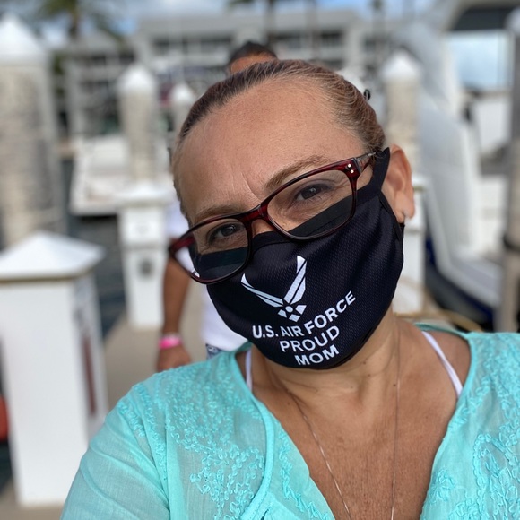 Meet your Posher, Ruth - Picture 1 of 1